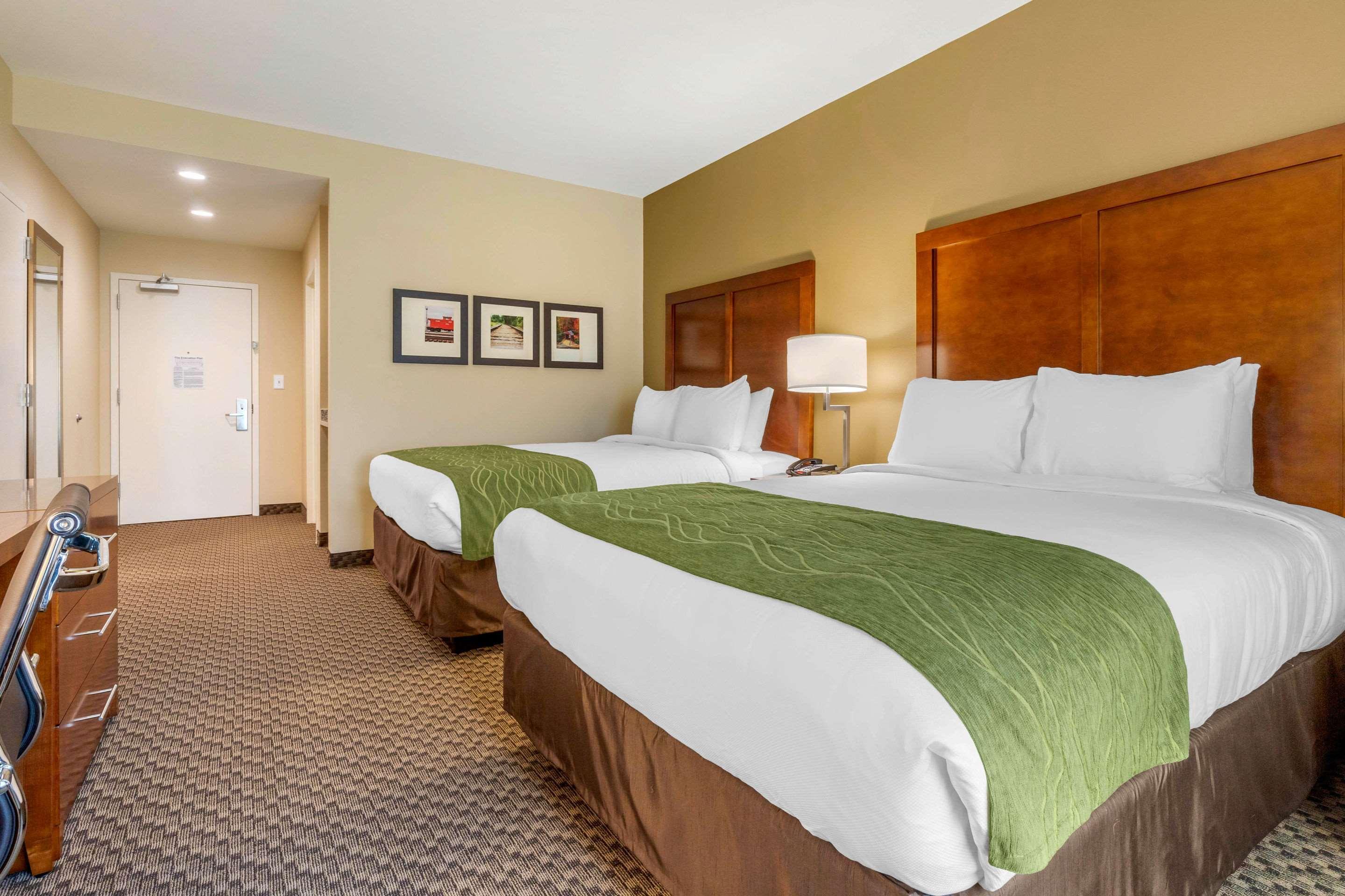 Comfort Inn & Suites Florence Bagian luar foto